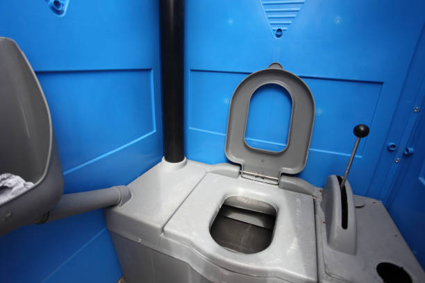 Types of Portable Toilets We Offer in Davenport, FL